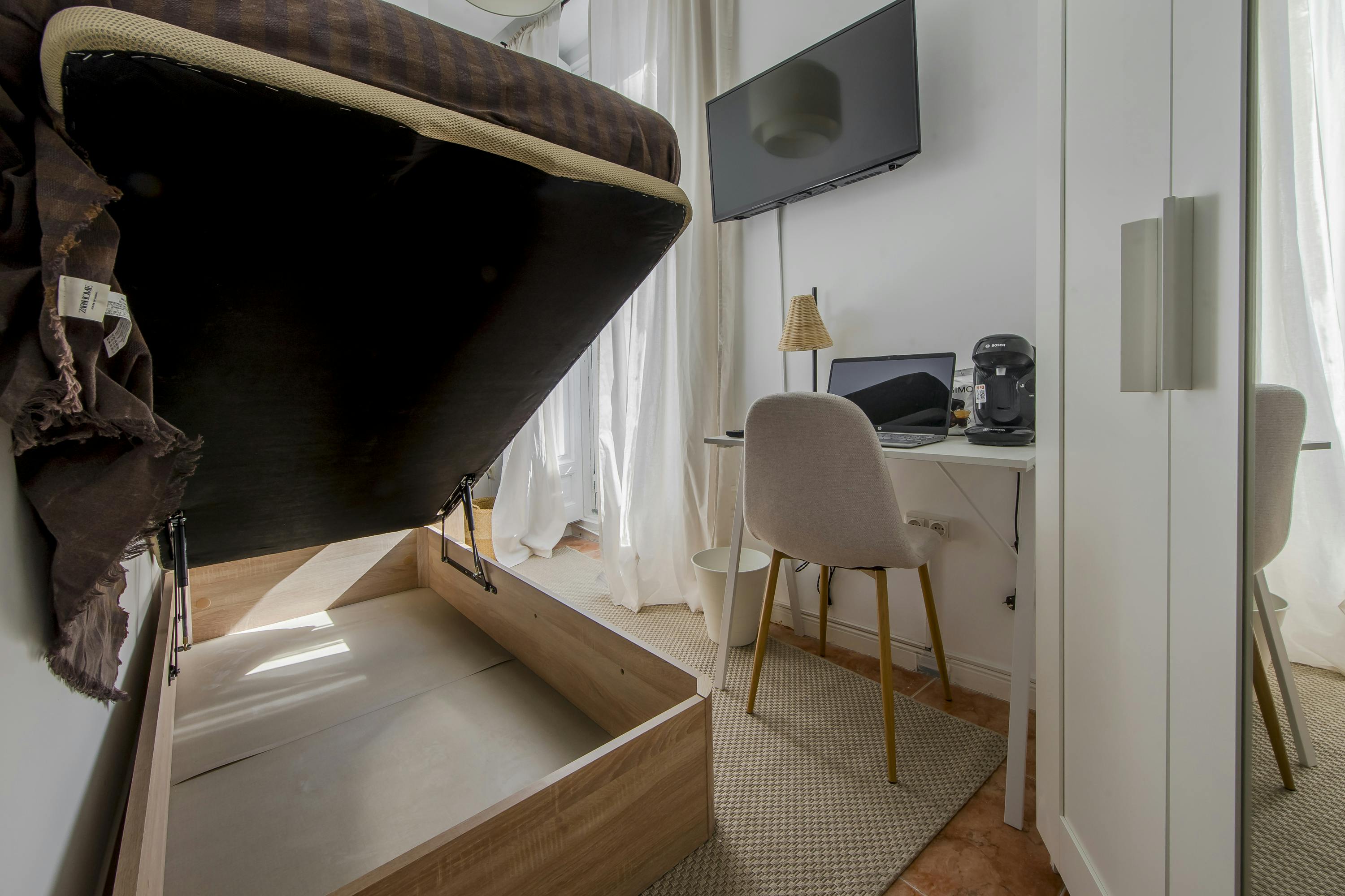 preview gallery tile