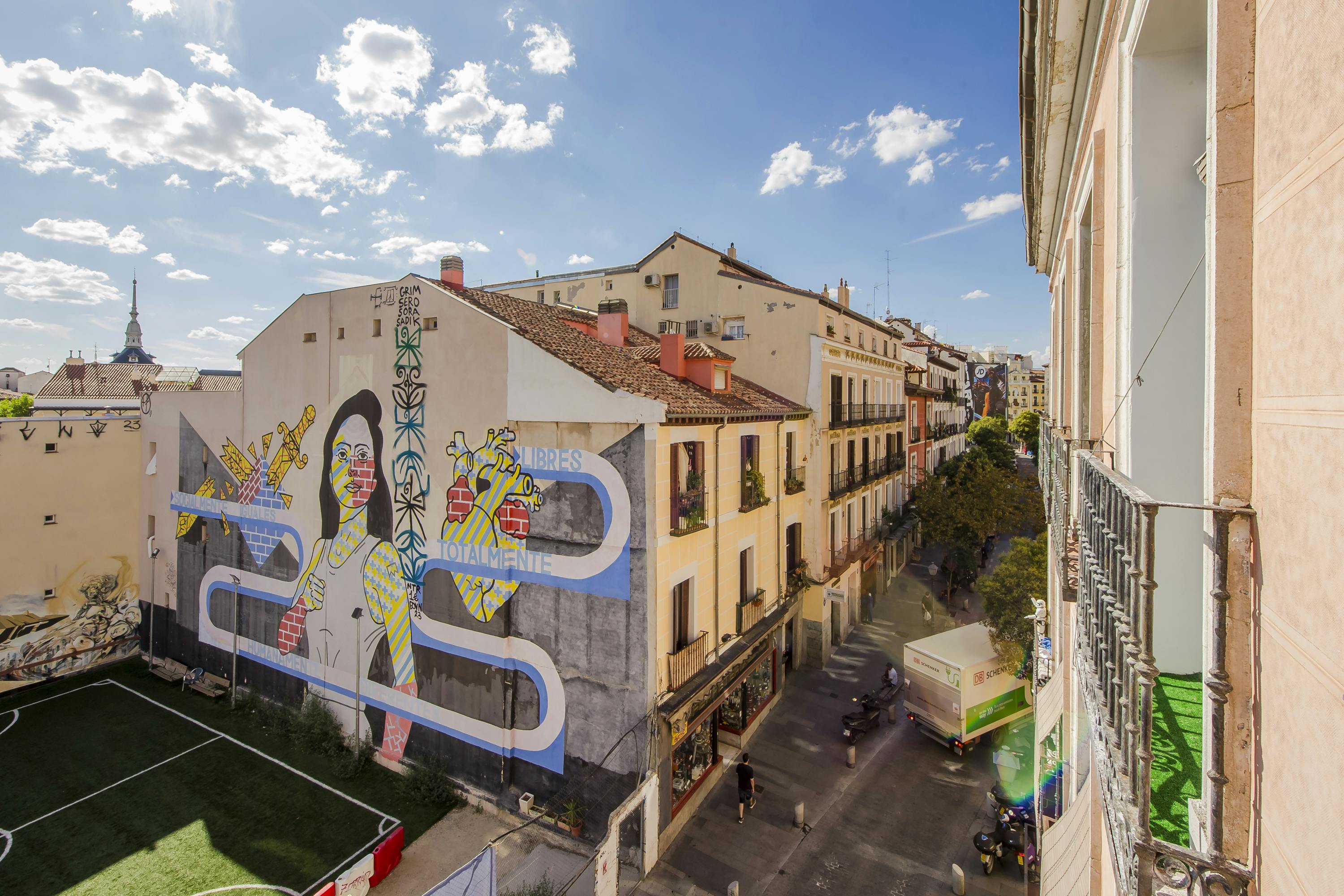 preview gallery tile