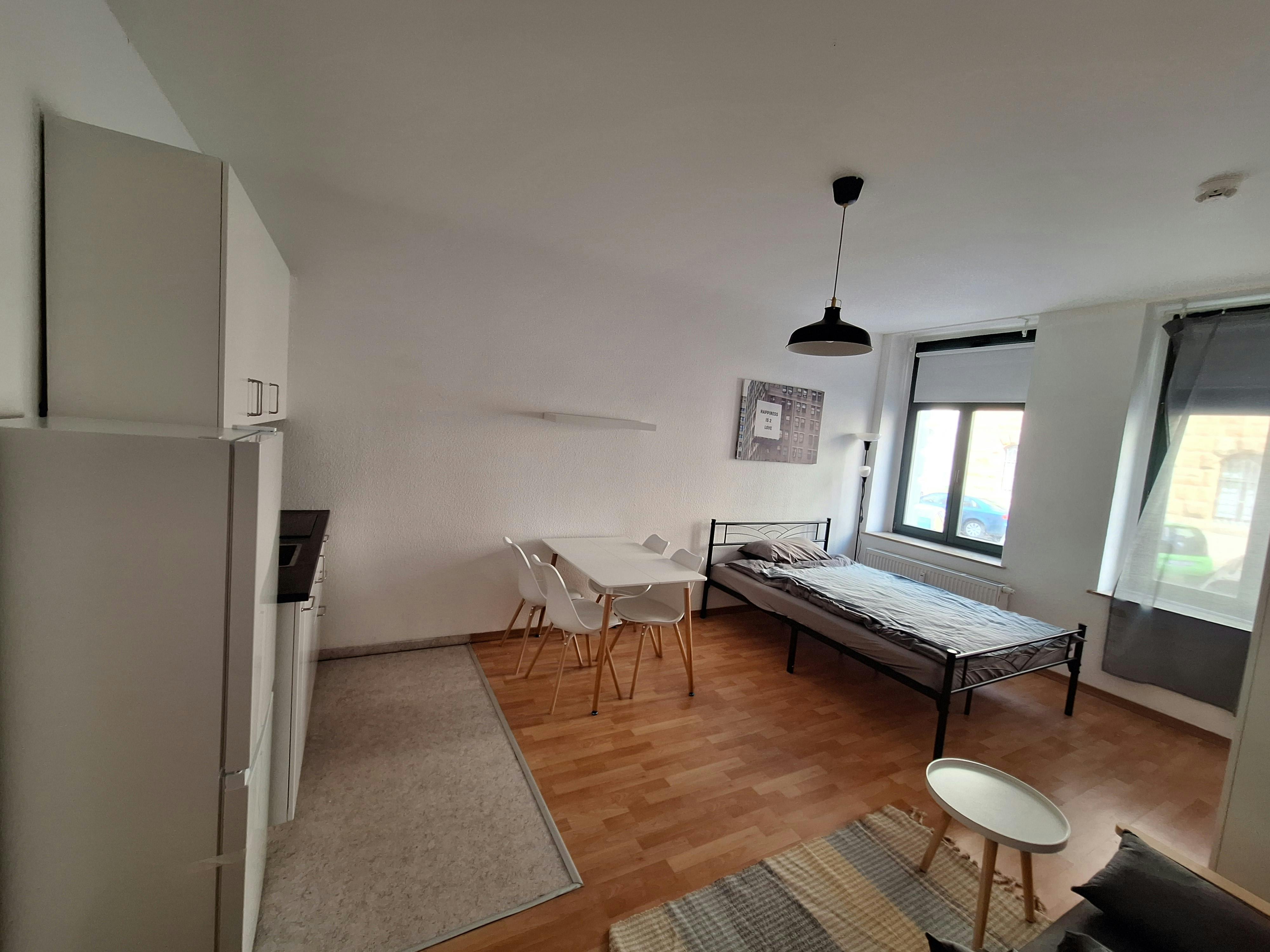 Студия сдается в аренду за 860 € в месяц в Leipzig, Alfred-Kästner-Straße