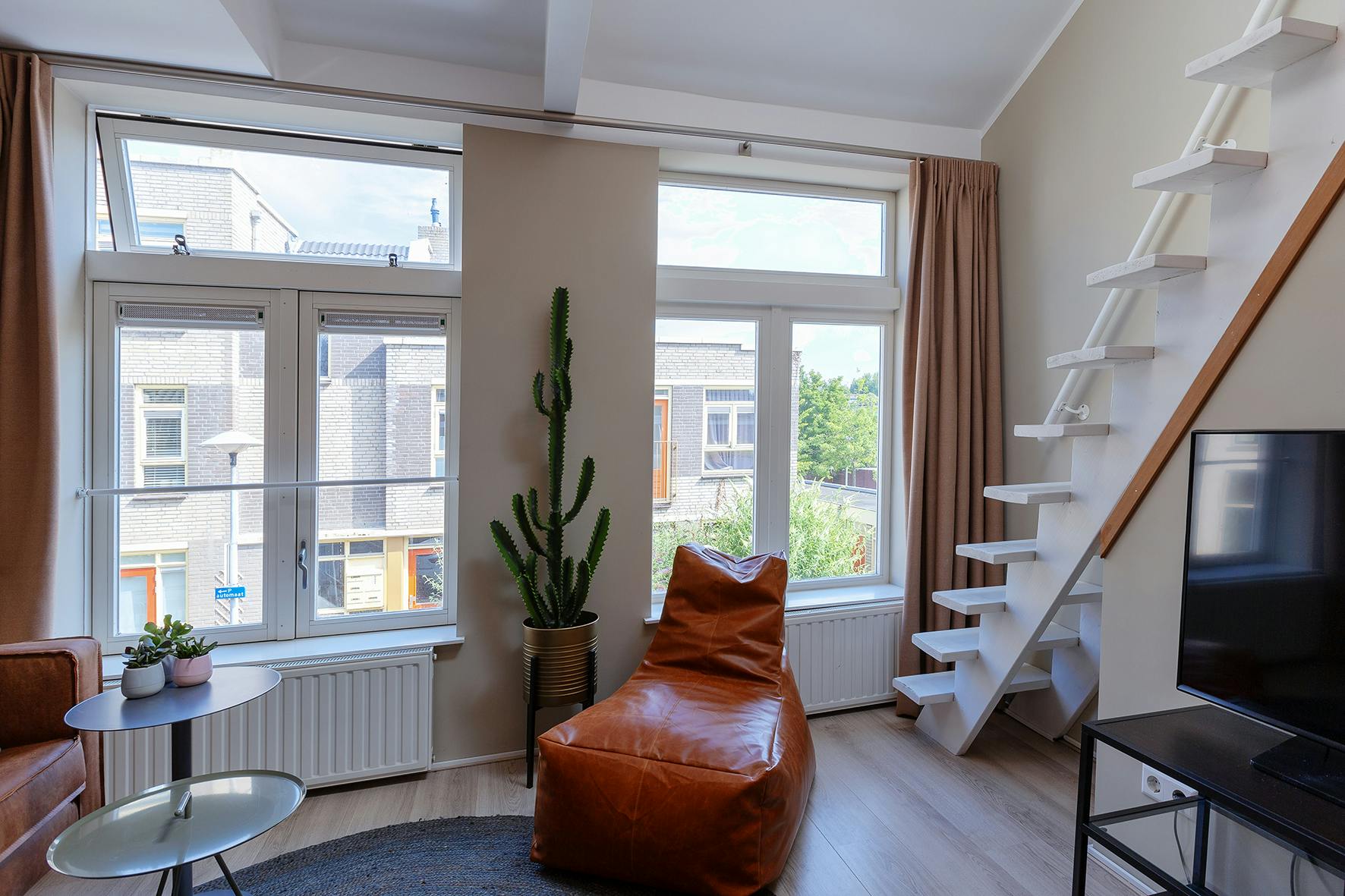 Apartament de închiriat pentru 1.595 EUR pe lună în Utrecht, Lauwerecht