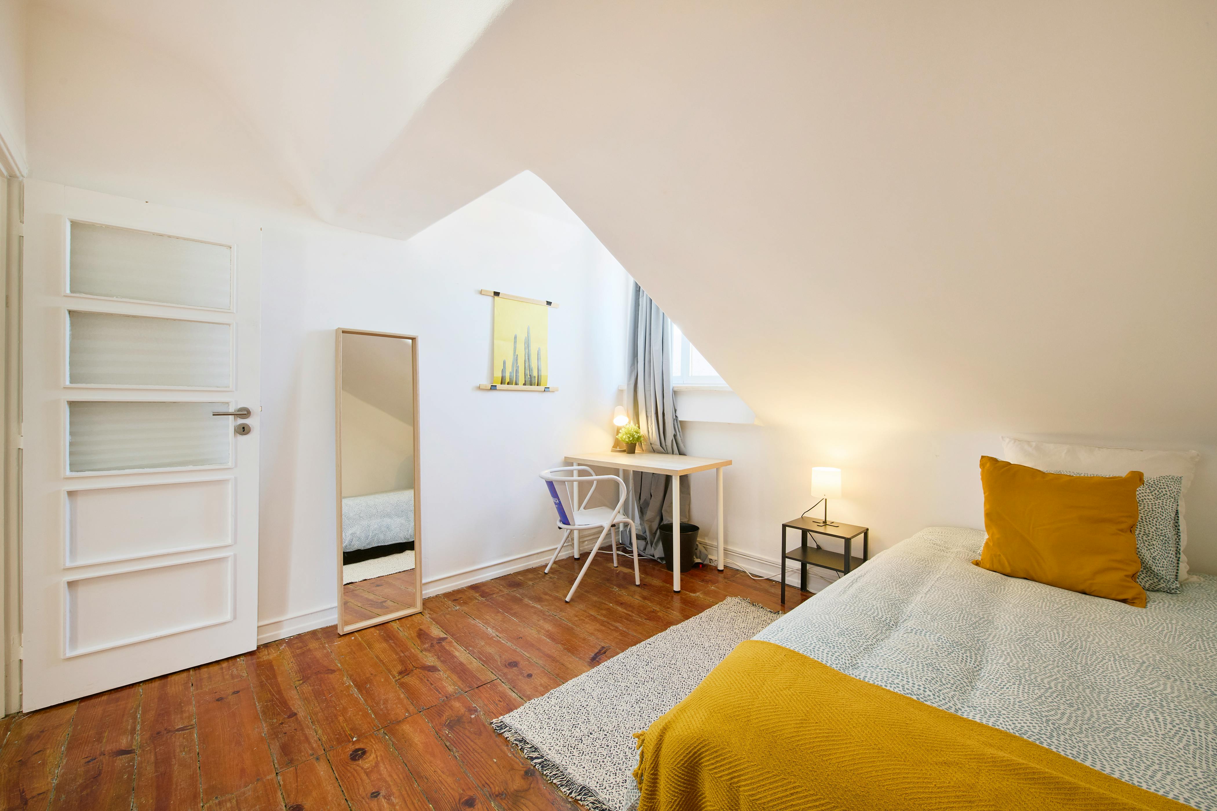 Rua do Quelhas, Lisbon preview