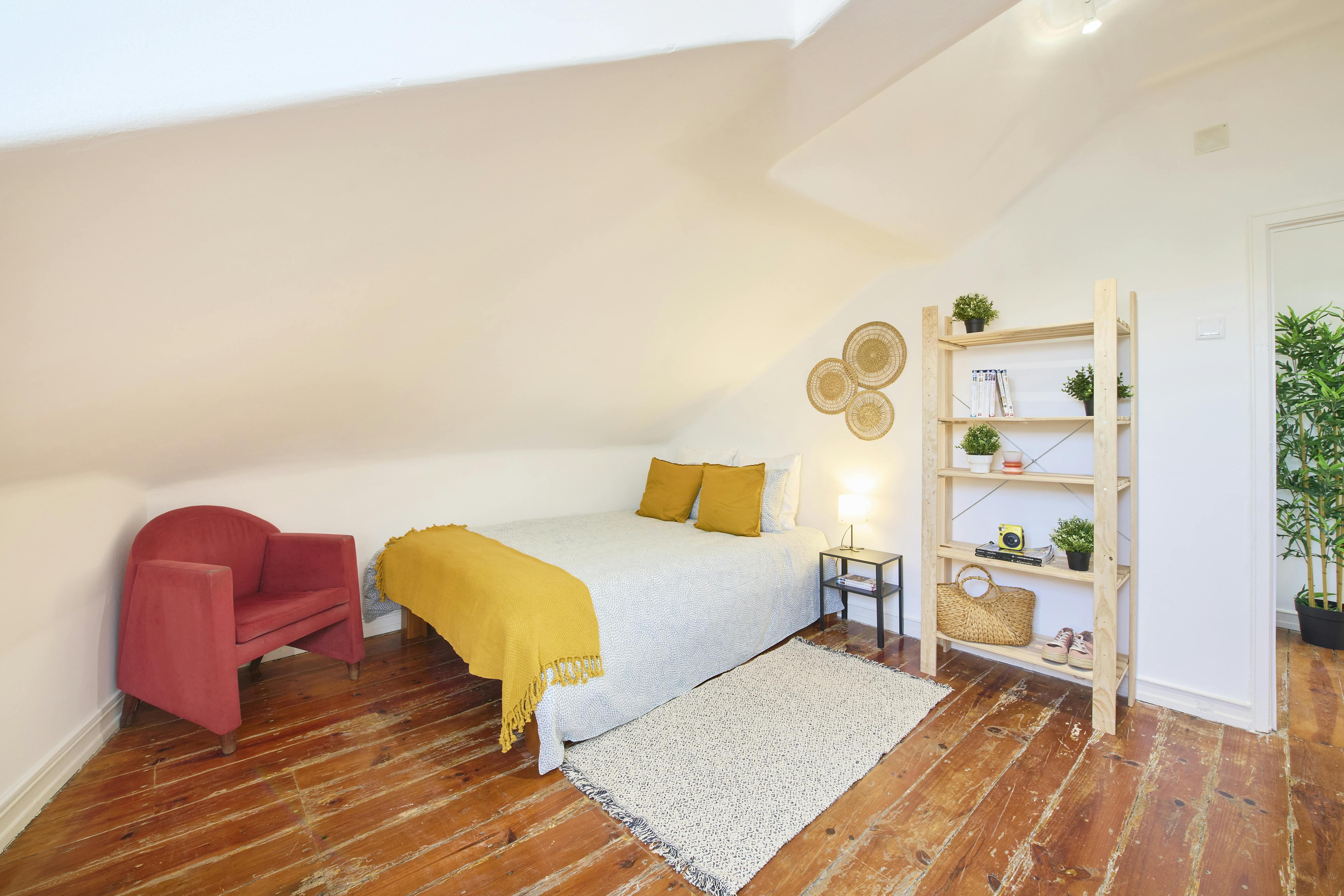 Private room for rent for €490 per month in Lisbon, Rua do Quelhas