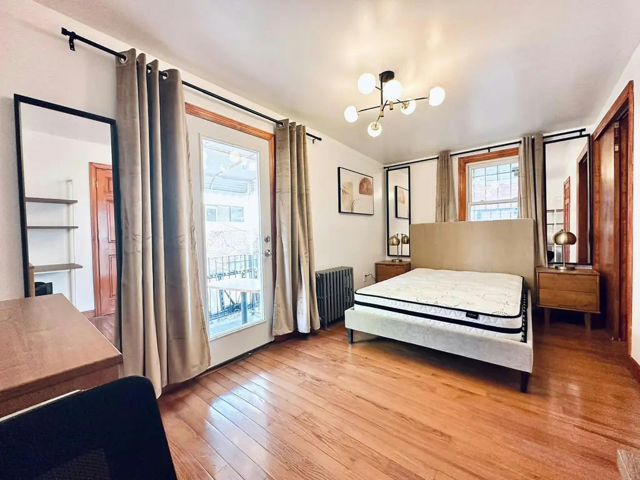 Pokój prywatny do wynajęcia za $1,220 miesięcznie w mieście Astoria, 32nd St