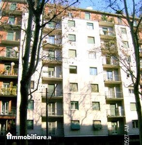 Via Cenisio, Milan preview