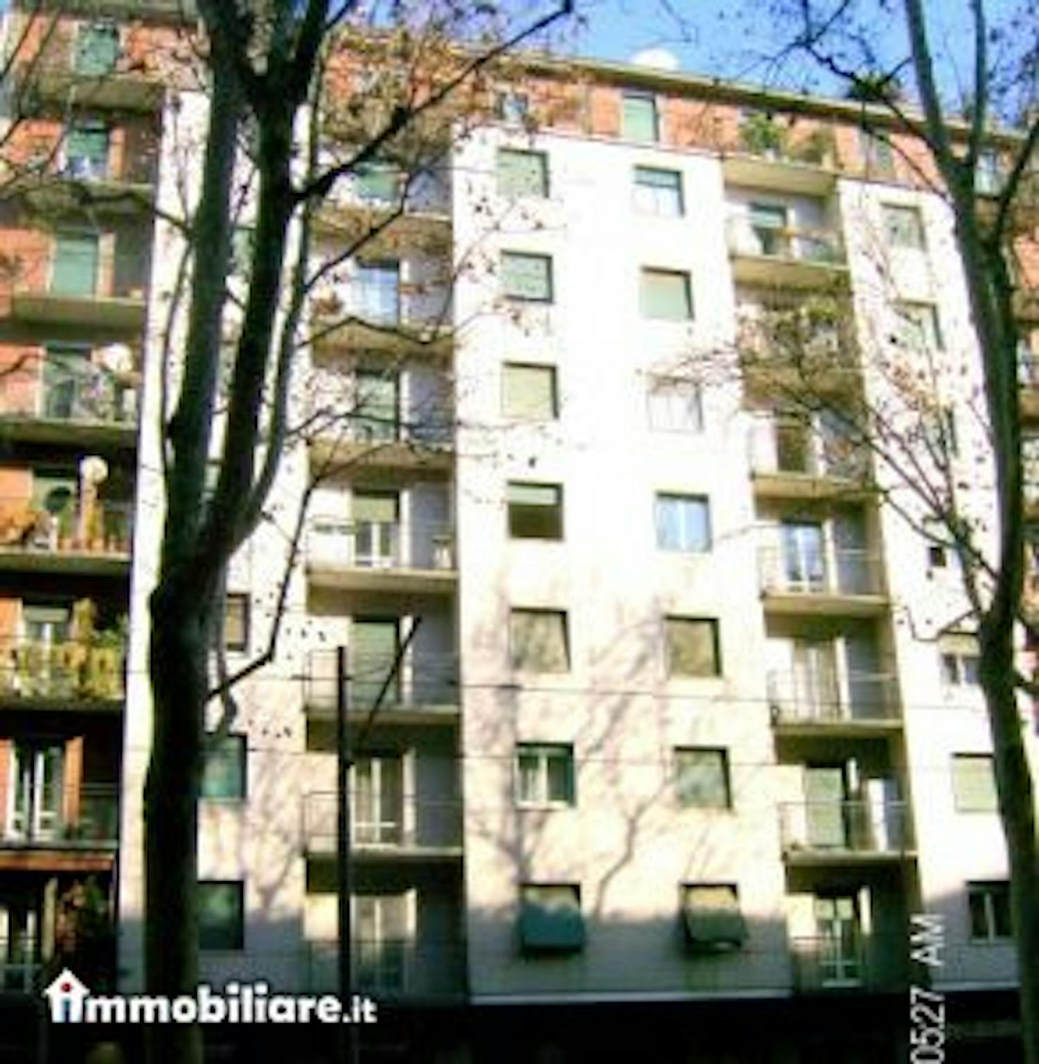 Via Cenisio, Milan preview