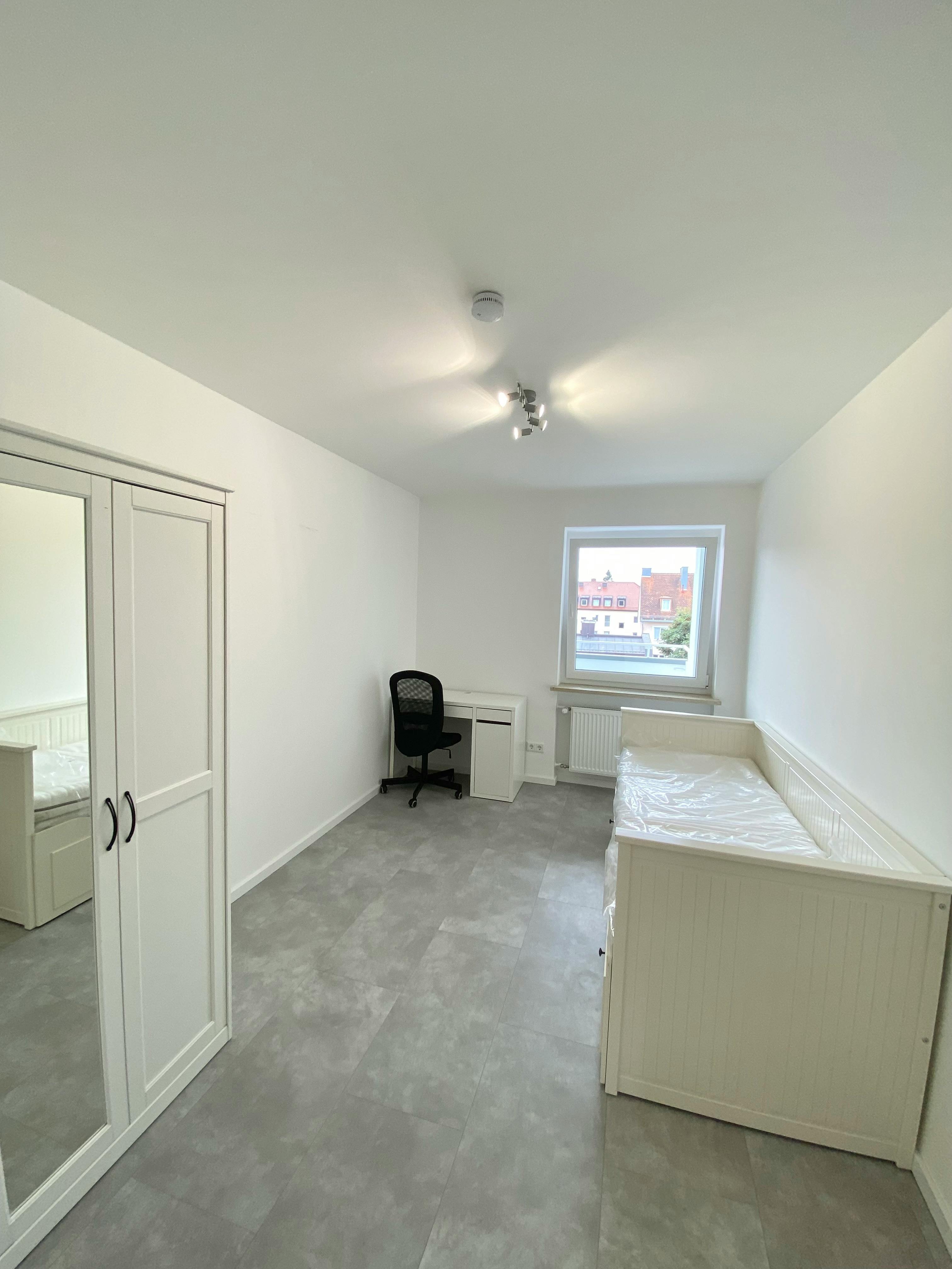 Private room for rent for €890 per month in Munich, Korbinianplatz