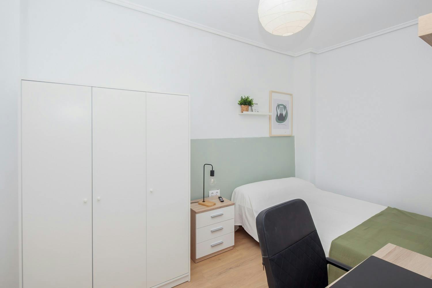 Carrer de Sant Vicent Màrtir, Valencia Valencia