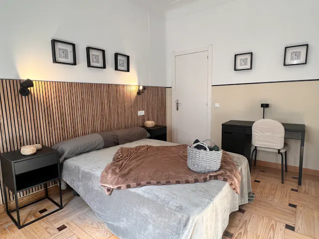 Private room in Calle de Antonio Arias, Madrid (1552441) room image 1