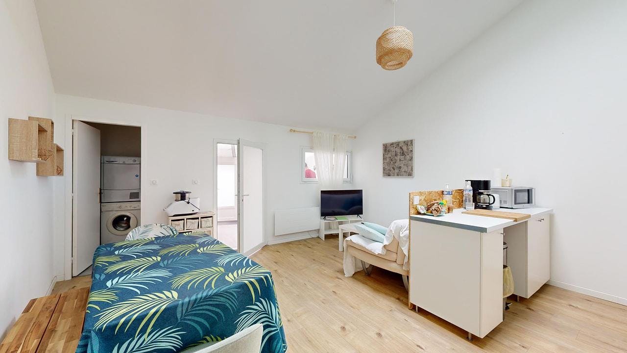 Private room for rent for €475 per month in Rezé, Rue des Chapelles