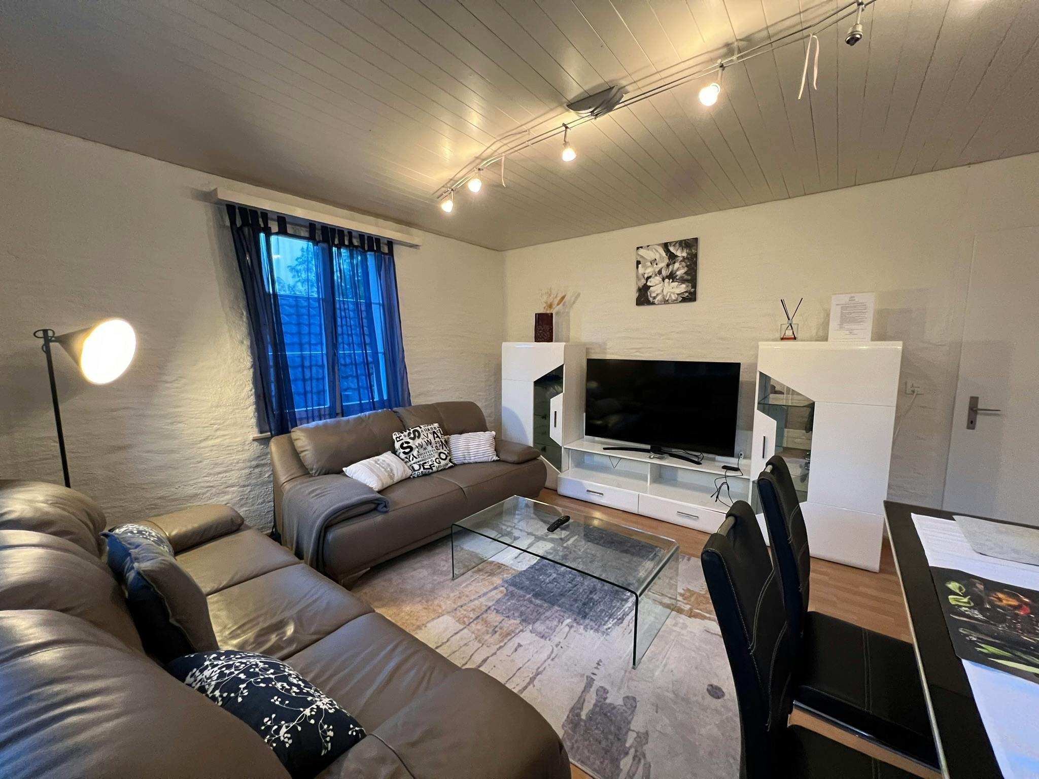 Wohnung zu mieten für 4.099 CHF pro Monat in Langnau am Albis, Mühleweg