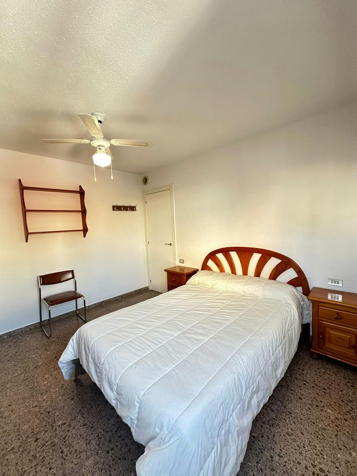 Plaça Estació, Benicàssim preview