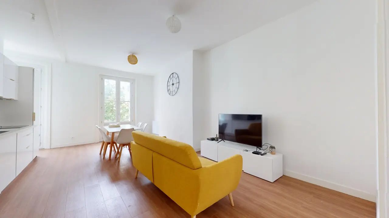 Private room in Rue Saint-Laud, Angers (1552582) room image 7