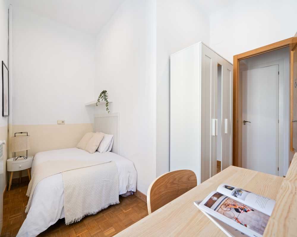 Apartment Madrid, 1 bed, 12m² — photo 43