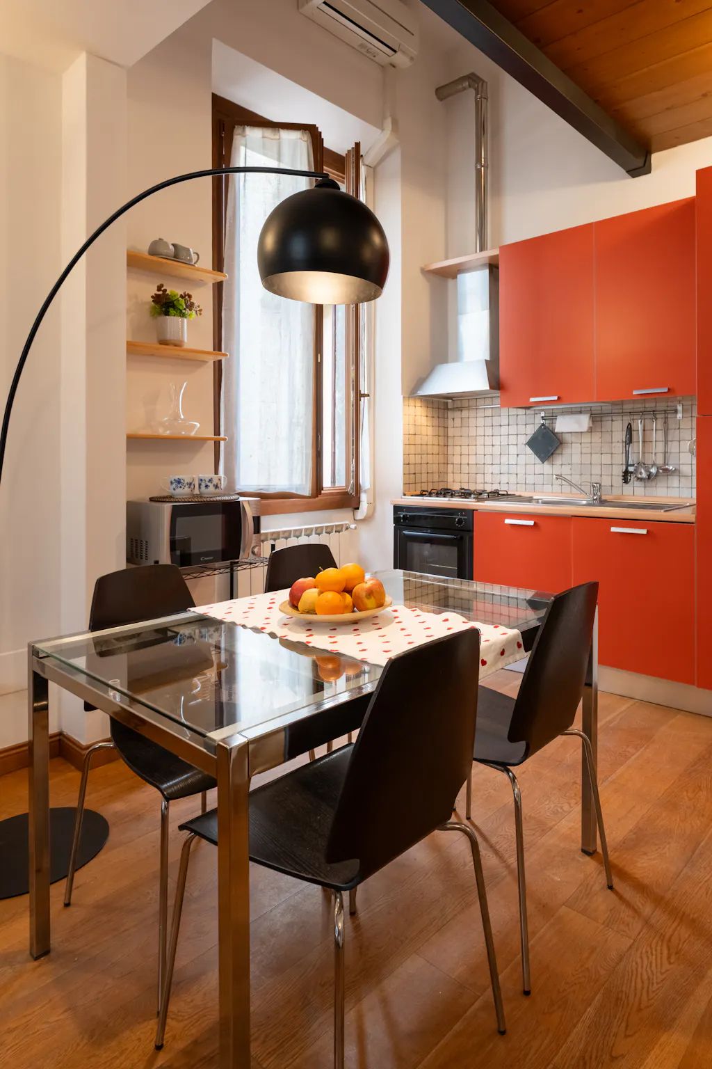 1-Bedroom Apartment in Via Carlo Bini, Florence (1552633) ROOM 1