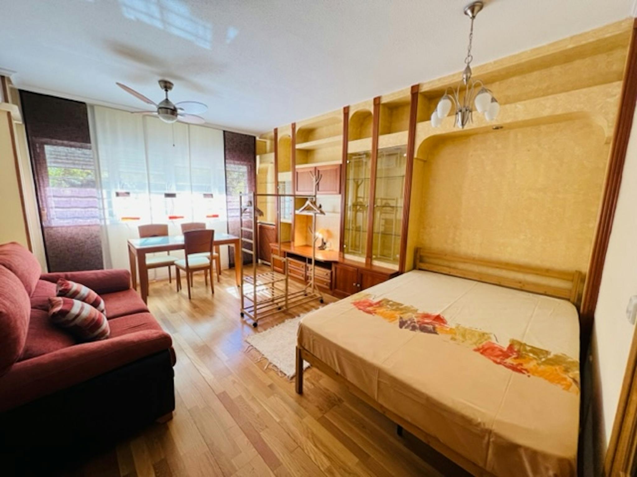 Calle Joan Font, Getafe preview