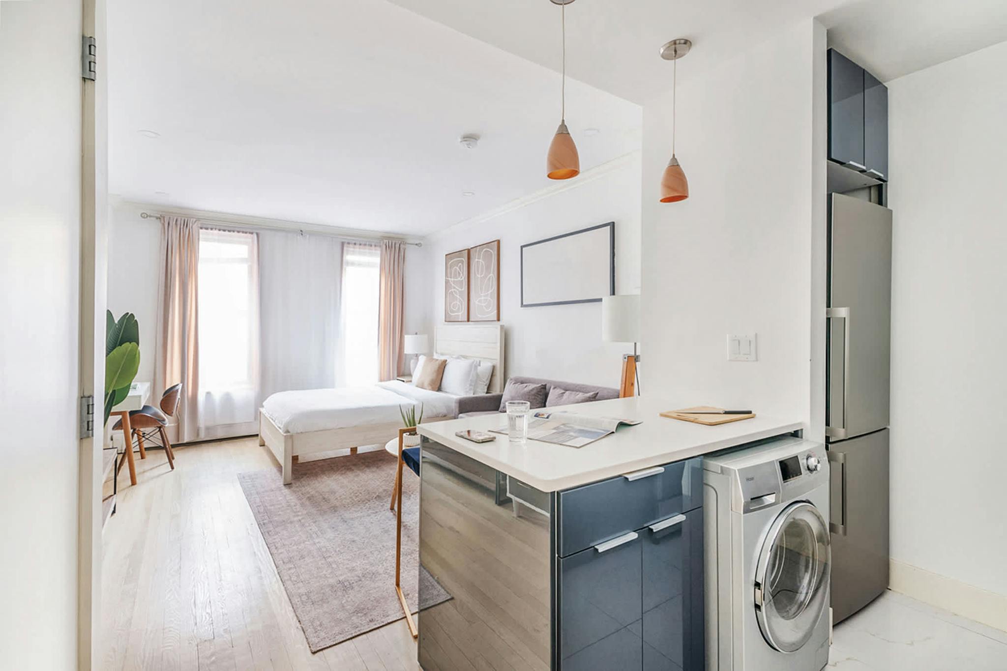 York Ave, New York City, NY preview