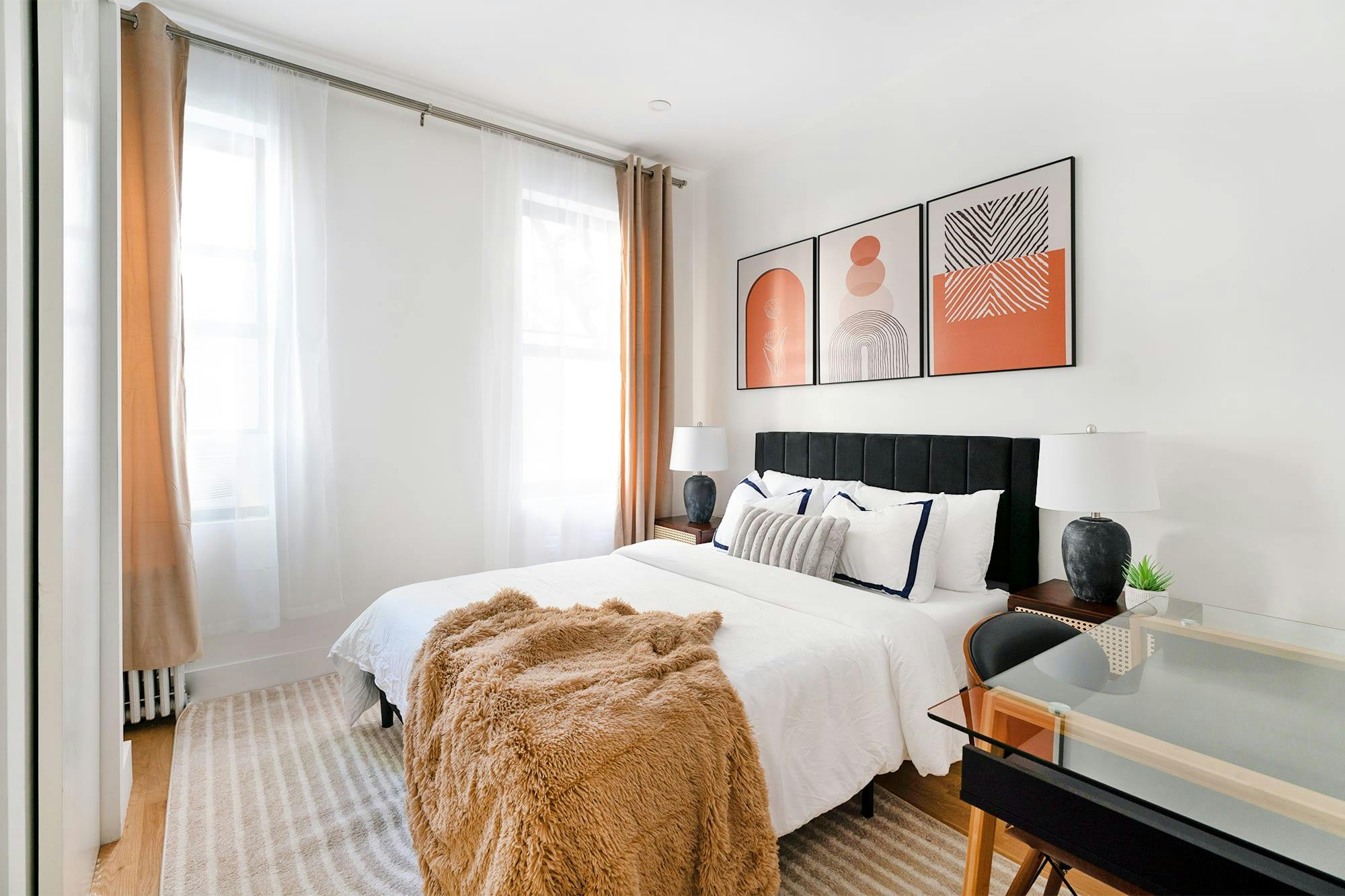 1st Ave, New York City, NY preview