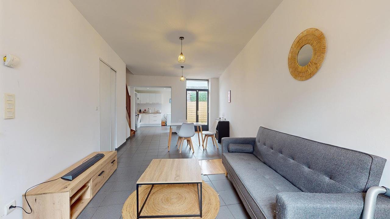 Apartment Roubaix, 1 bed, 9m² — photo 10
