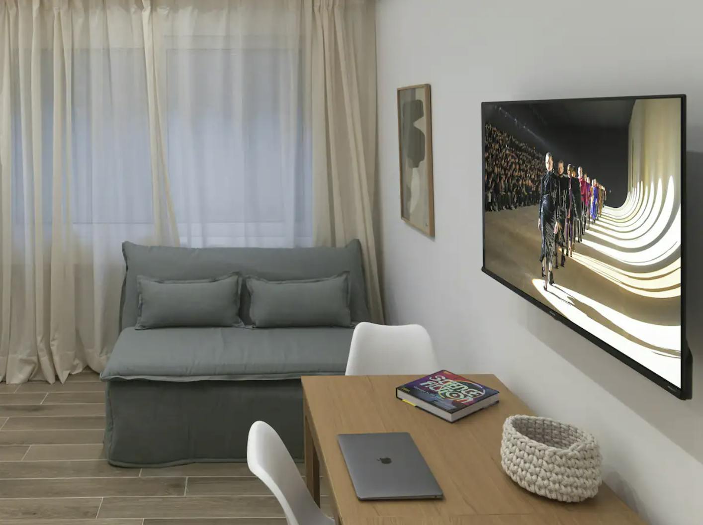 preview gallery tile