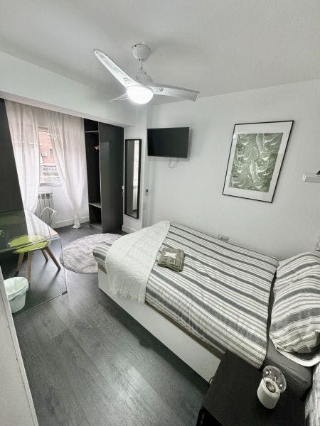 Apartment Madrid, 1 bed — photo 1