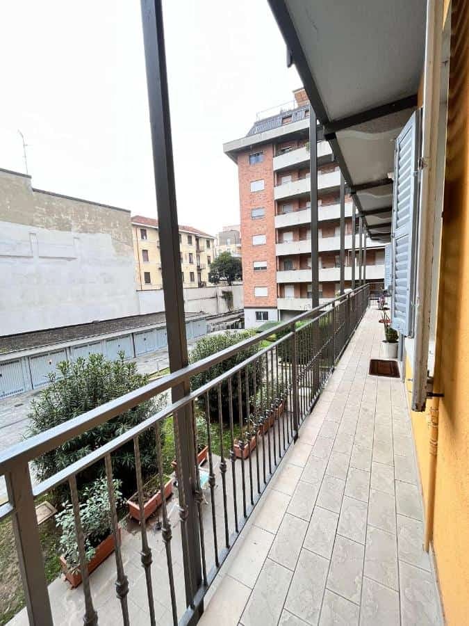 Apartment Milan, 1 bed — photo 1