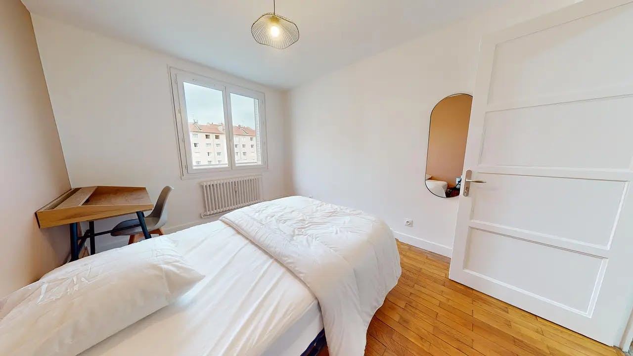 Apartment Villeurbanne, 1 bed, 11m² — photo 13
