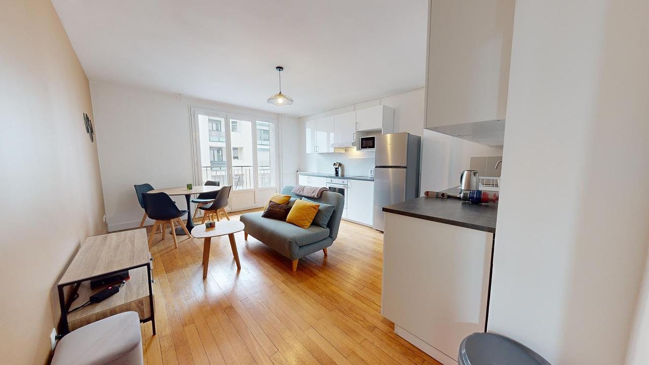 Apartment Villeurbanne, 1 bed, 11m² — photo 7