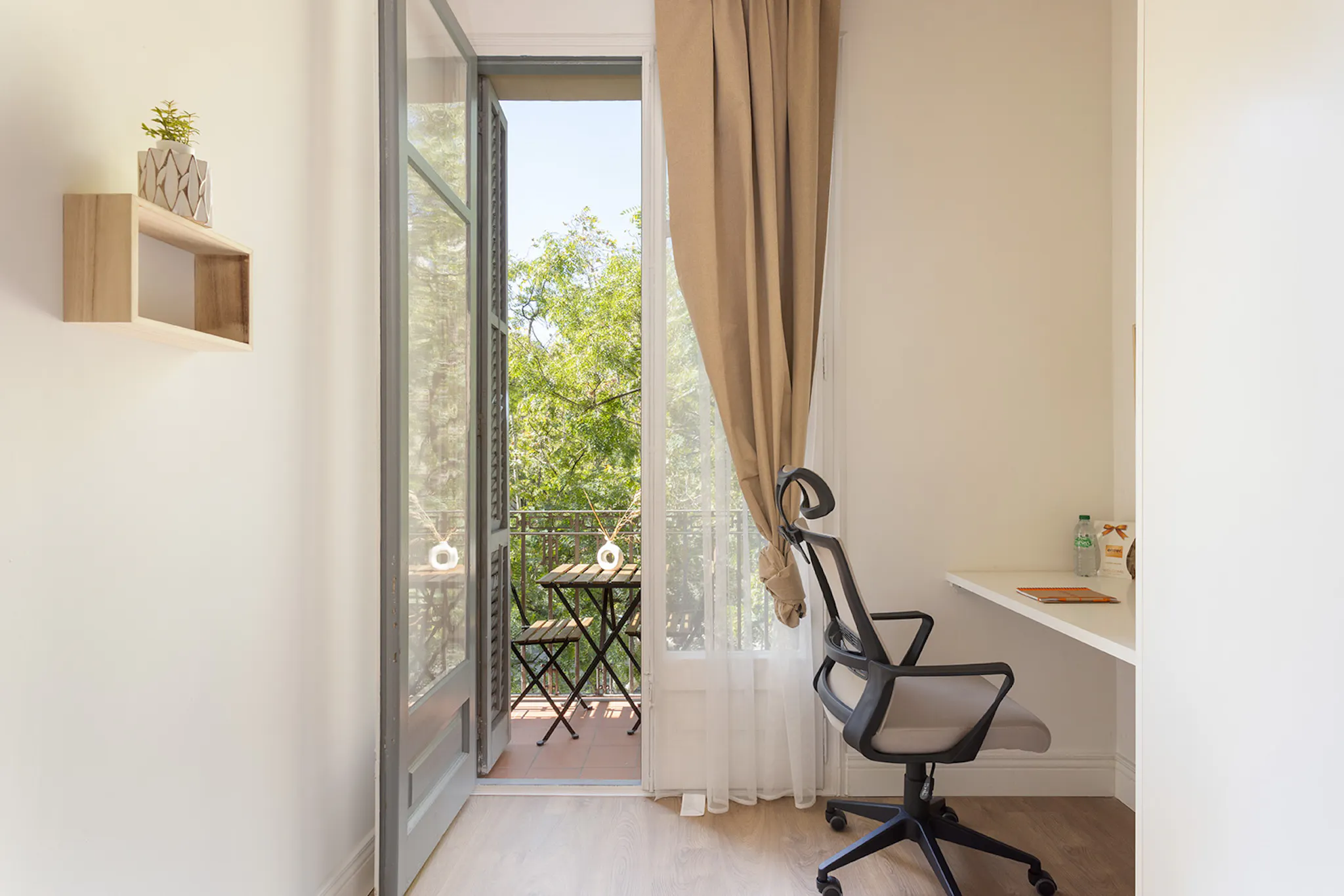 Carrer de Buenos Aires, Barcelona preview