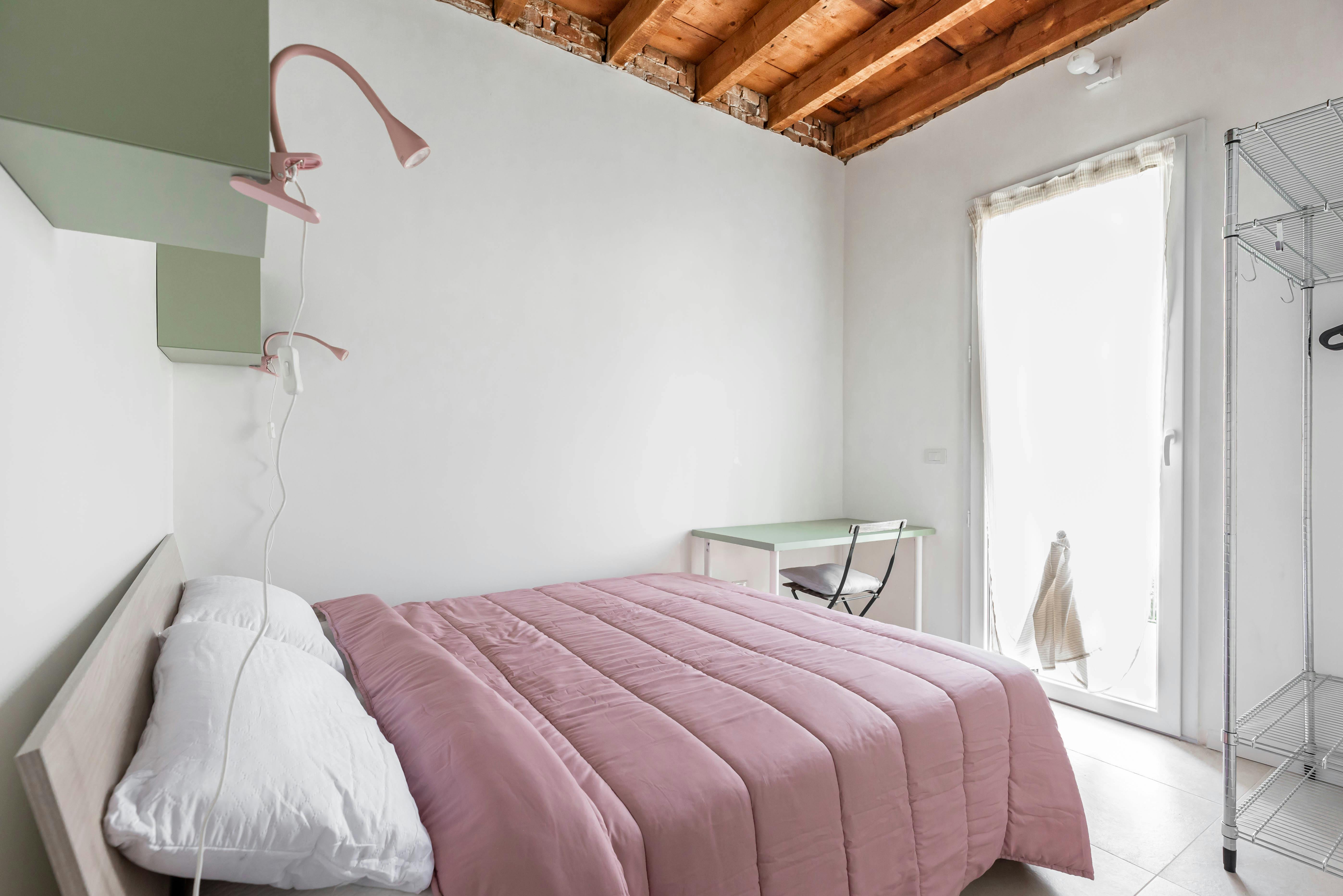 Single room Padova, 1 bed, 15m² — photo 1
