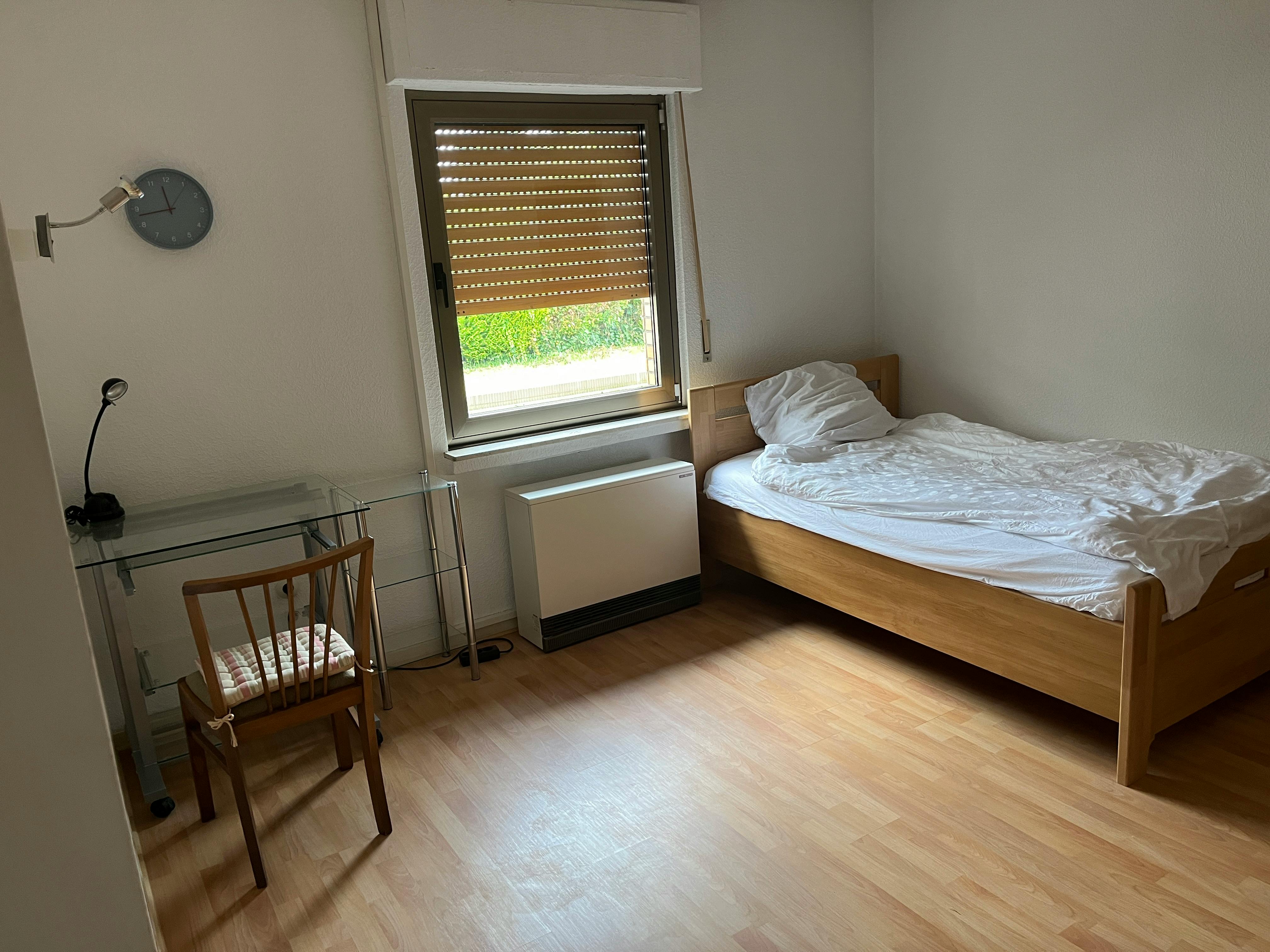 Pokój prywatny do wynajęcia za 675 € miesięcznie w mieście Hürth, Ursfelder Straße