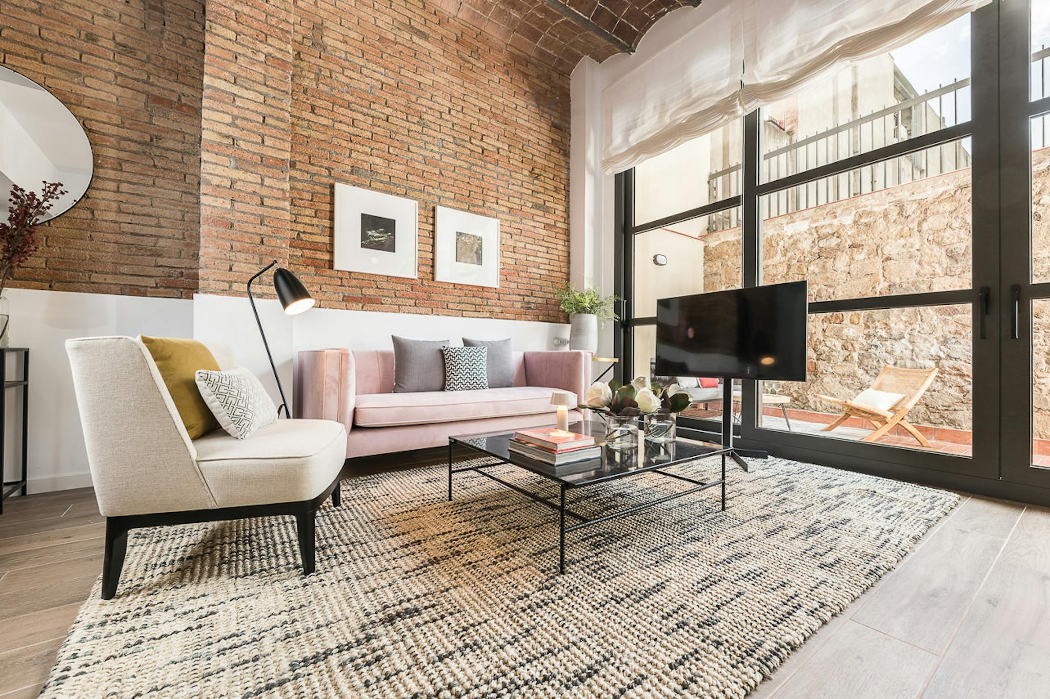 Carrer de Bordeus, Barcelona preview