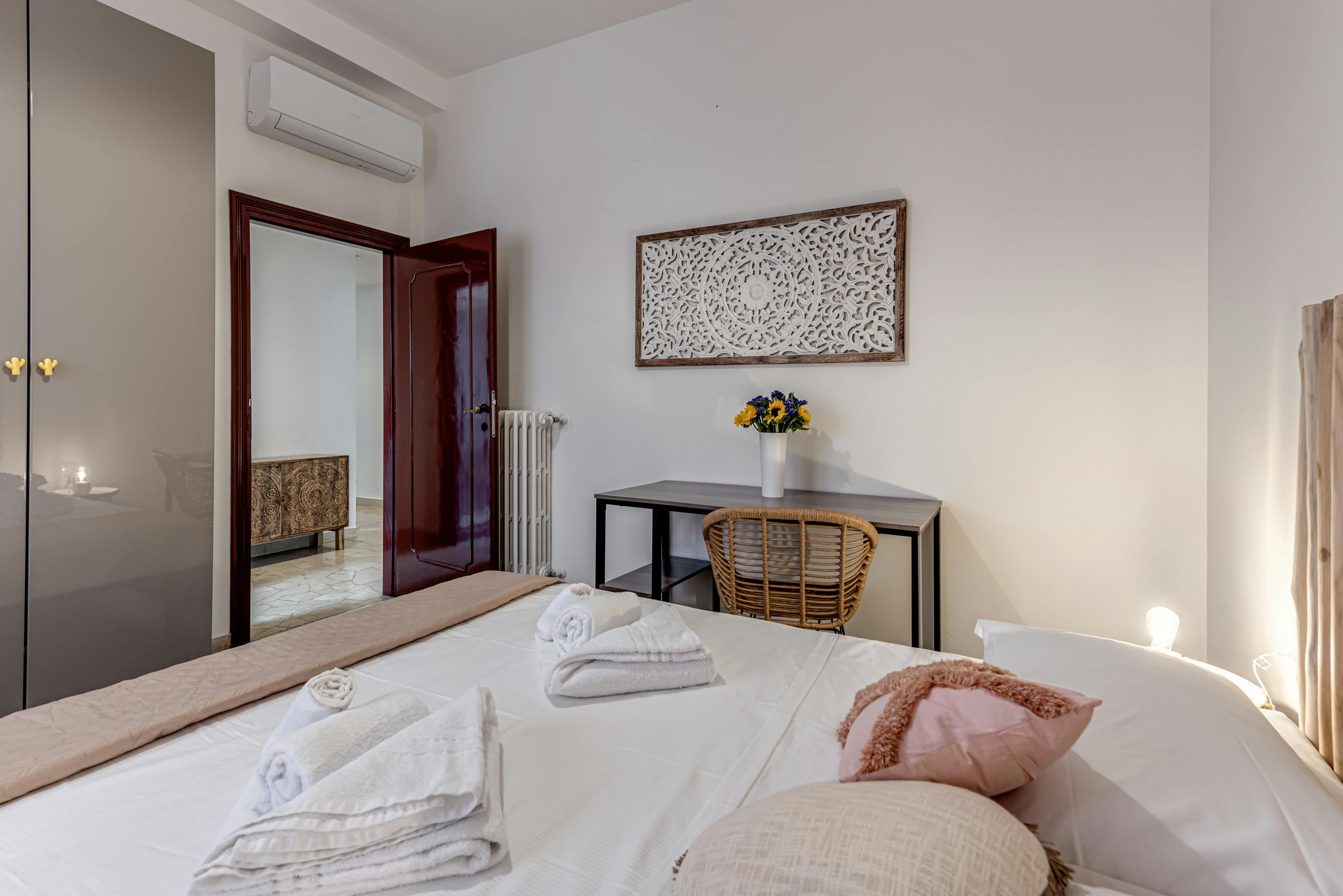 Via Valdichiana, Florence preview