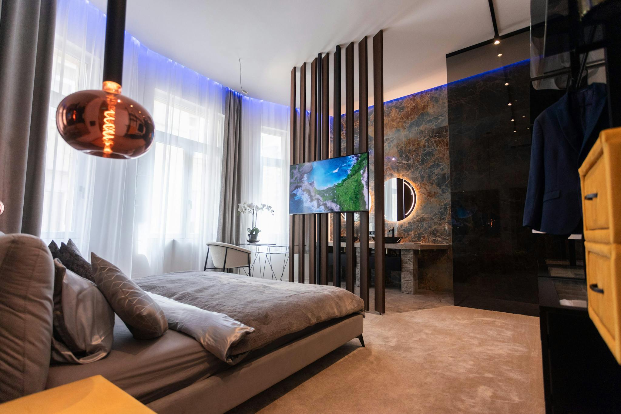 Váci utca, Budapest preview