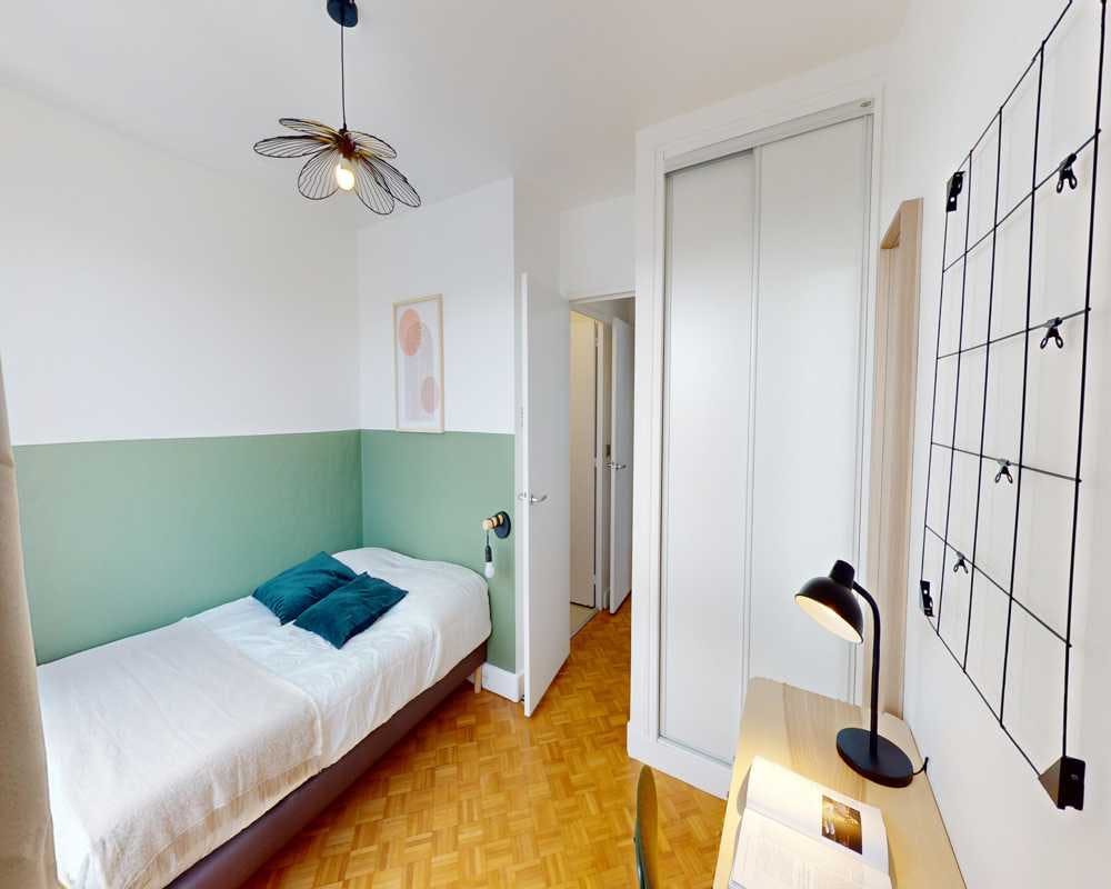 Apartment Paris, 1 bed, 10m² — photo 32