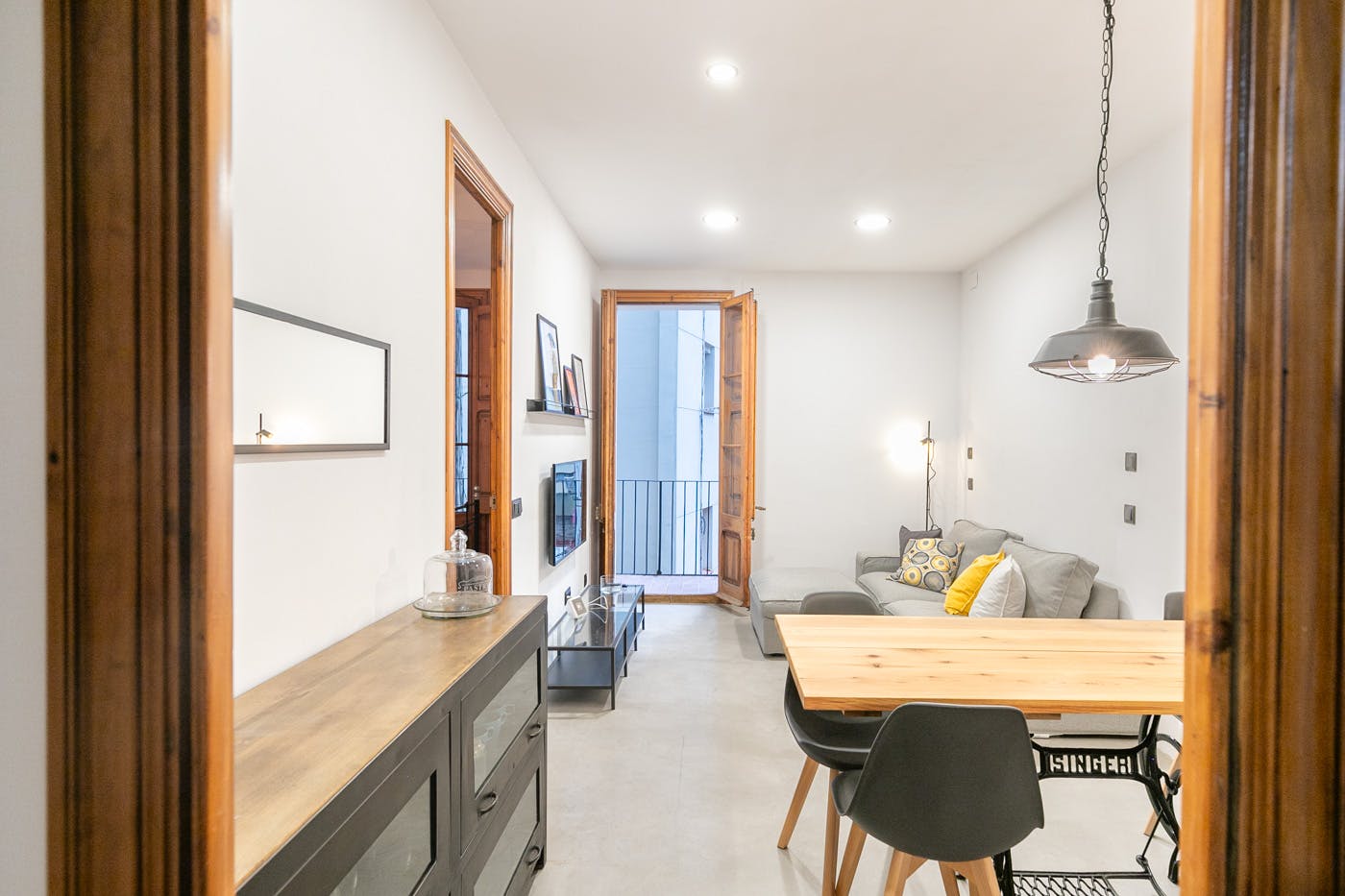 Carrer de Rocafort, Barcelona preview