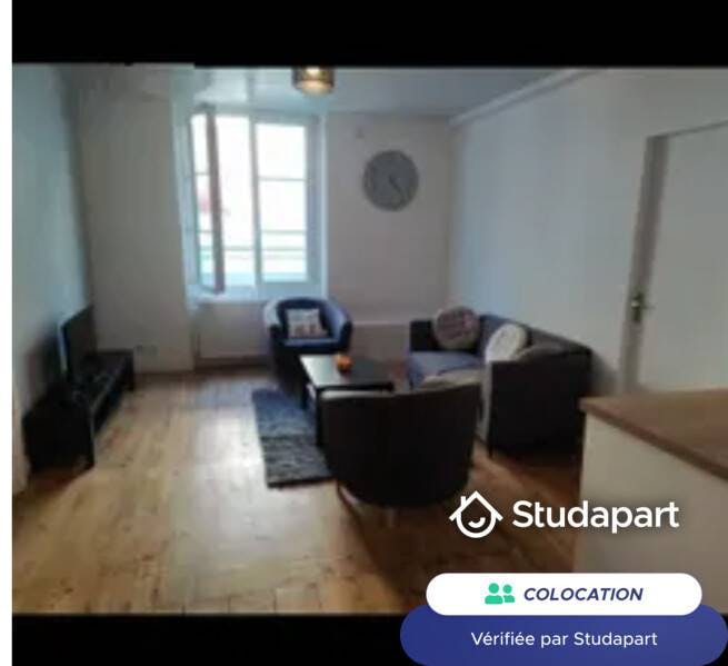 Приватна кімната за оренду для 380 EUR на місяць у Orthez, Rue Aristide Briand