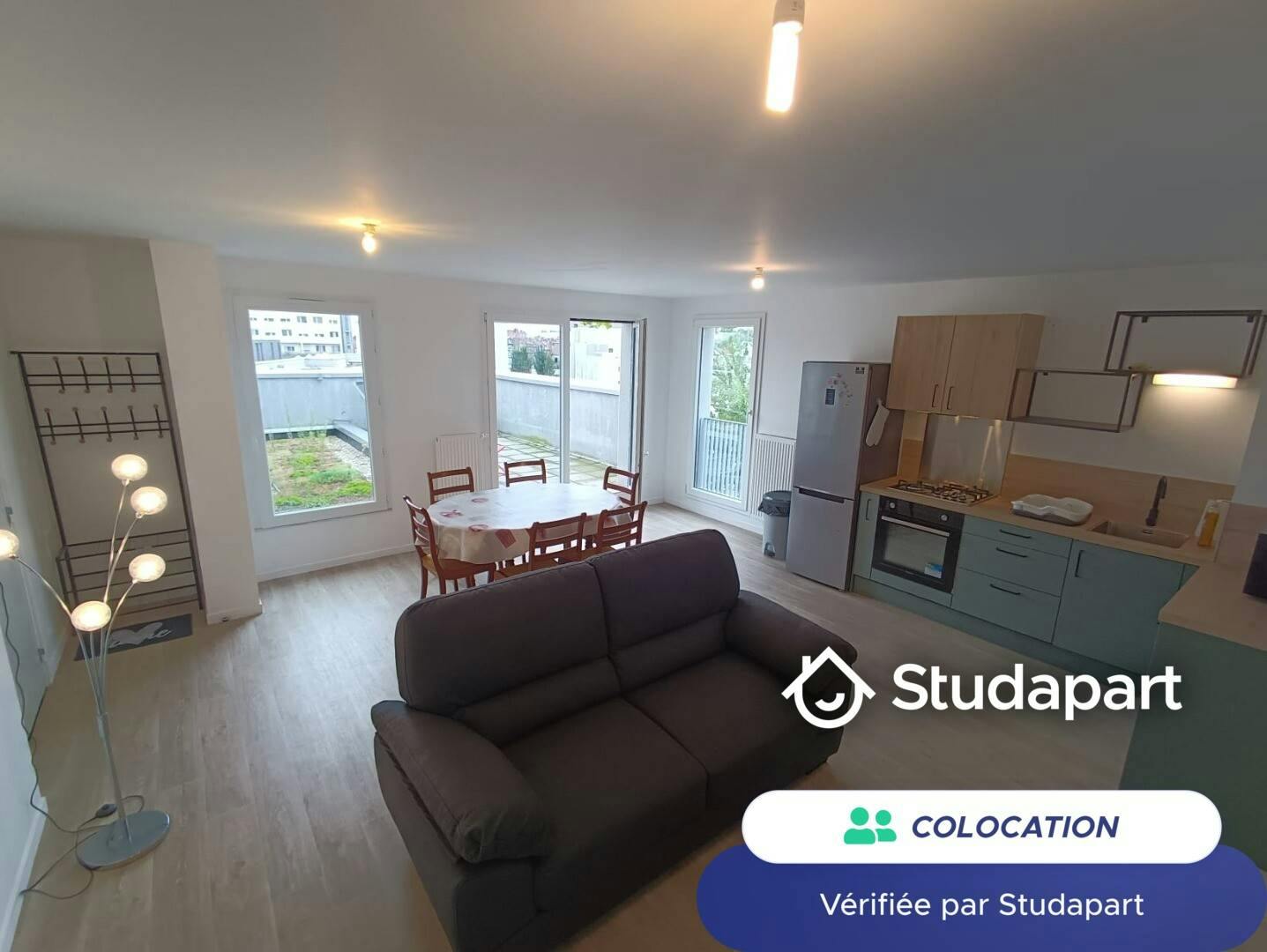 Private room for rent on Rue de l'Ancolie, Lille - Vue 3