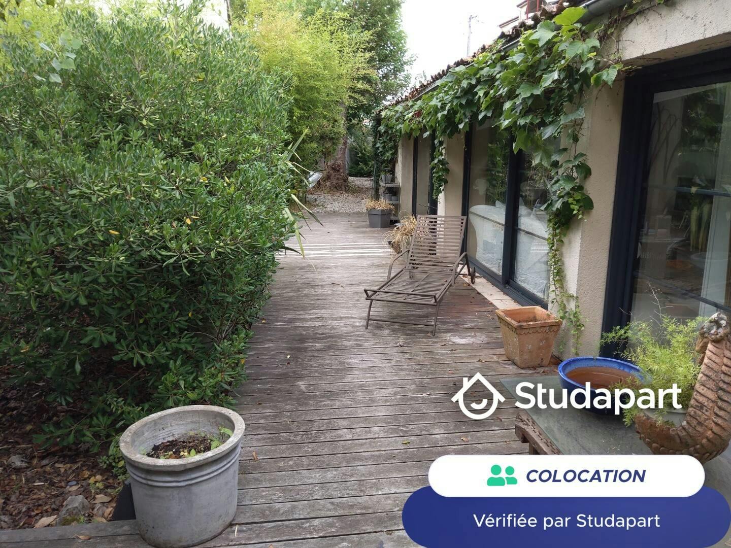 Private room for rent on Rue de l'École Normale, Bordeaux - Vue 3