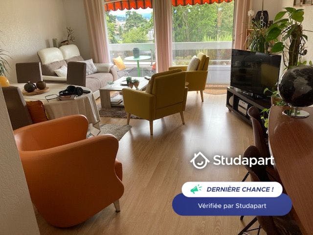 Mieszkanie do wynajęcia za 1200 € miesięcznie w mieście Pau, Boulevard d'Alsace-Lorraine