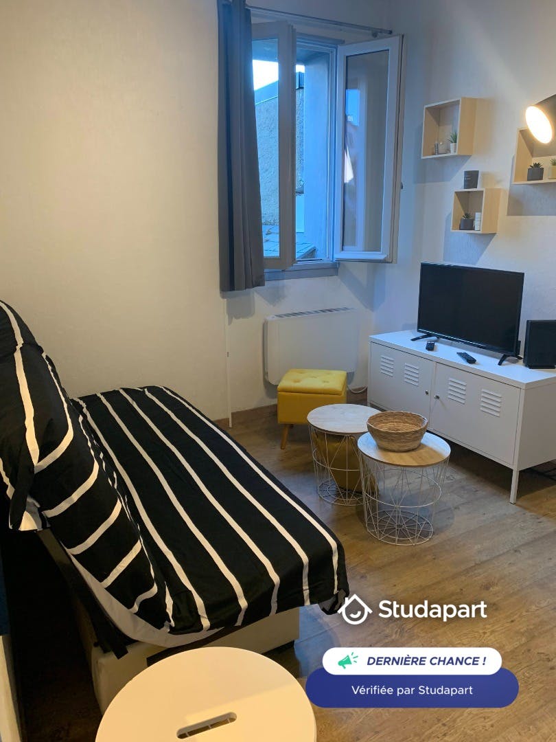 Apartment for rent for €600 per month in Nantes, Chaussée de la Madeleine