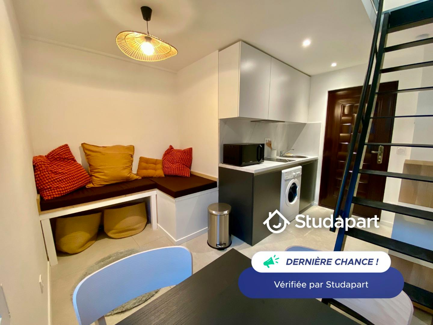 Lägenhet att hyra för 680 € i månaden i Antibes, Avenue Philippe Rochat