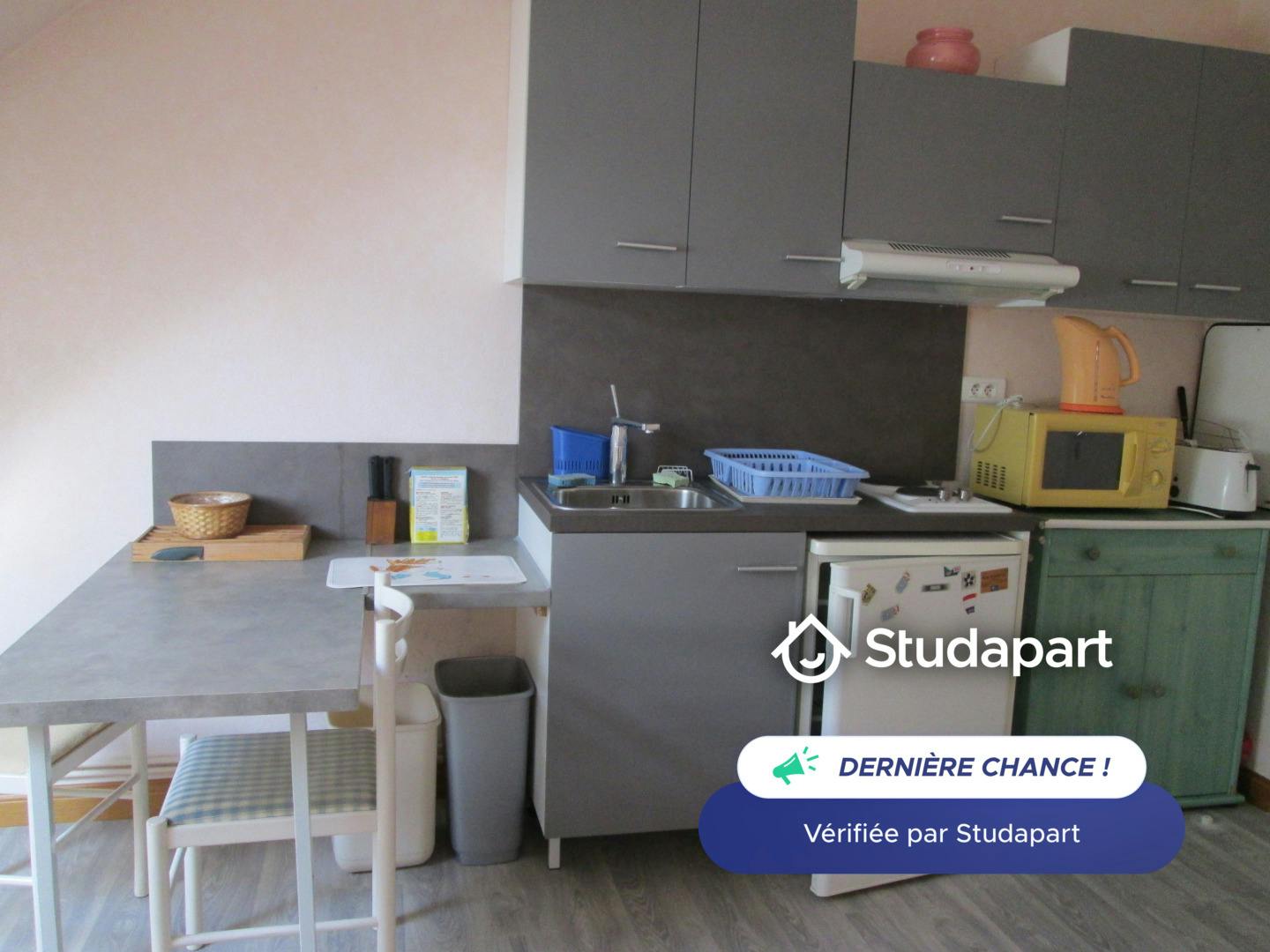 Private room for rent on Avenue Jean-Baptiste Perrin, Nantes - Vue 5