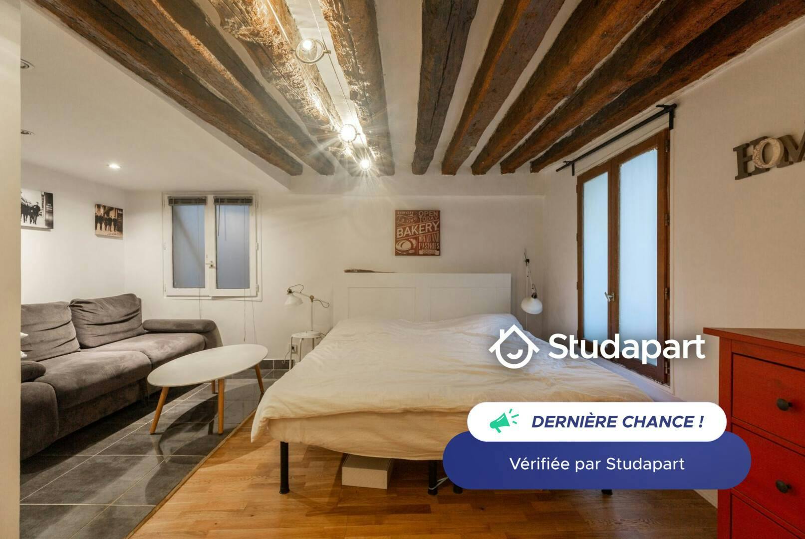 Apartment for rent for €1,400 per month in Paris, Boulevard de Bonne Nouvelle