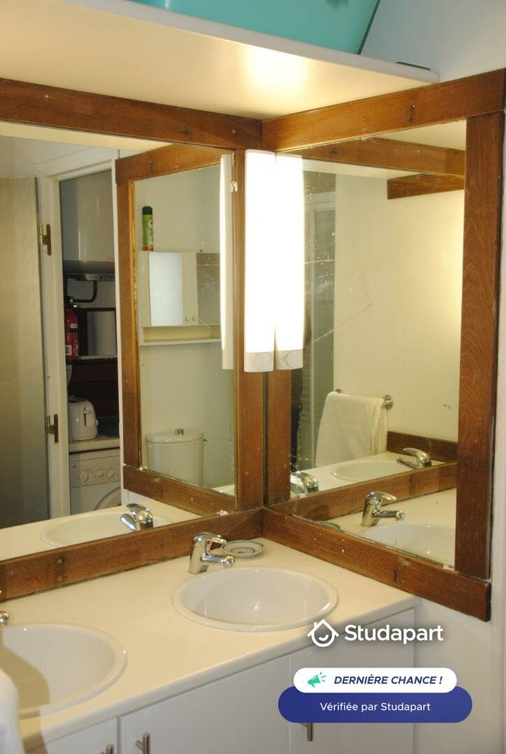 Apartment for rent for €750 per month in Rouen, Rue Bouvreuil