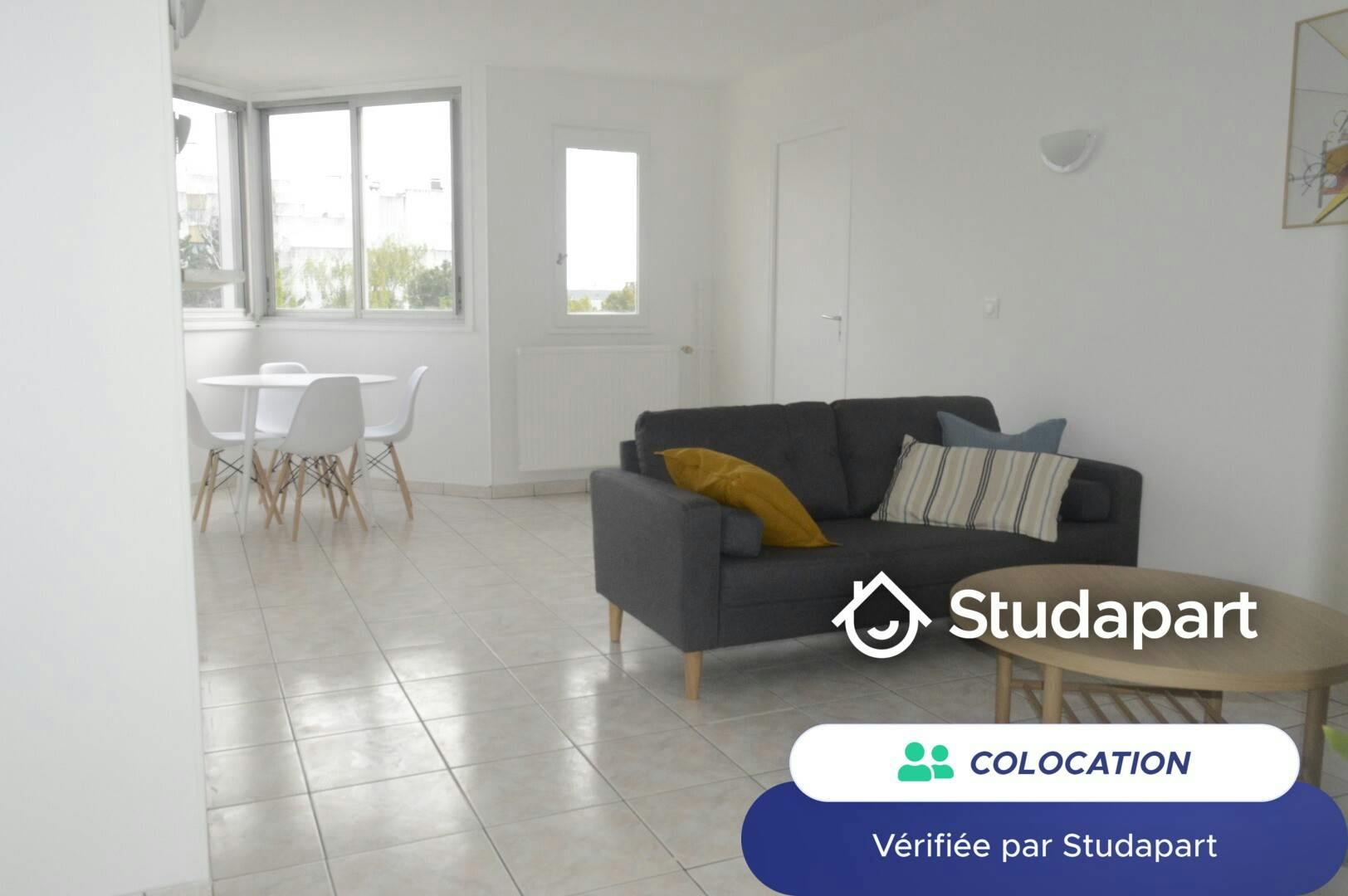 Private room for rent for €575 per month in Sartrouville, Promenade Maxime Gorki