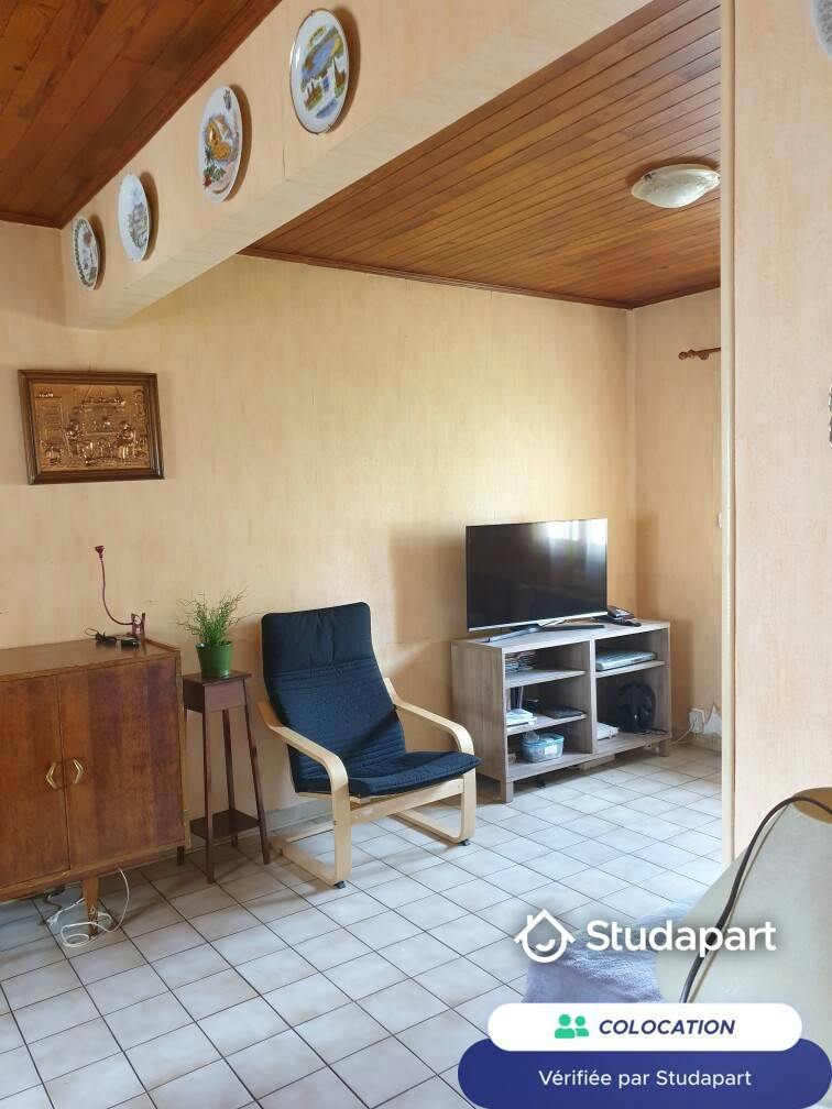 Private room for rent on Rue de Bègles, Bordeaux - Vue 4