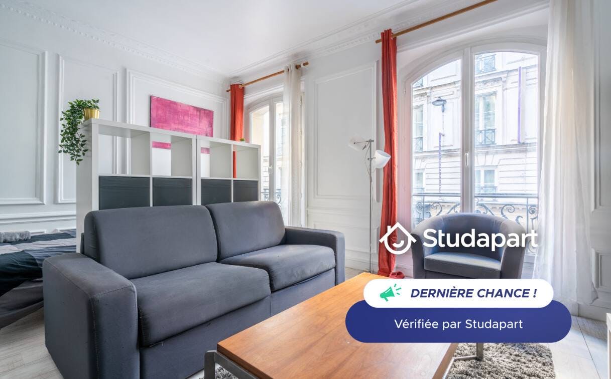 Apartment for rent for €1,750 per month in Paris, Rue d'Hauteville