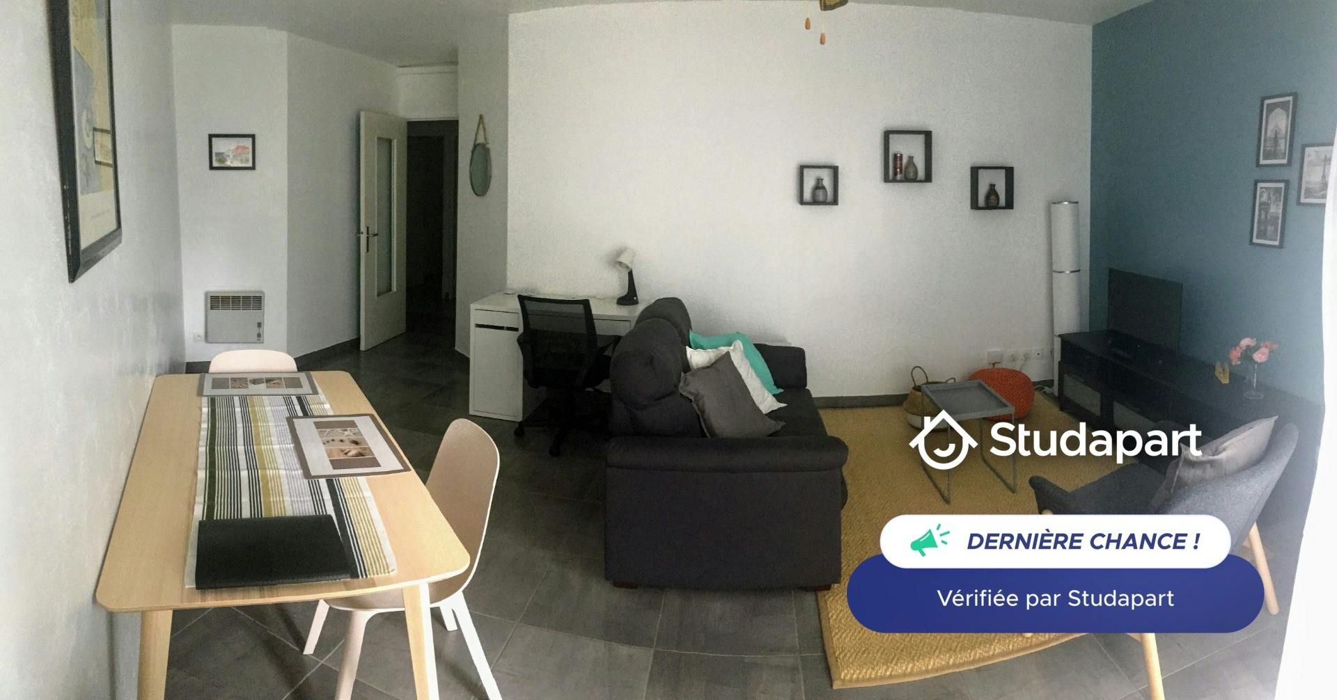 Apartment for rent for €890 per month in Grenoble, Avenue des Jeux Olympiques