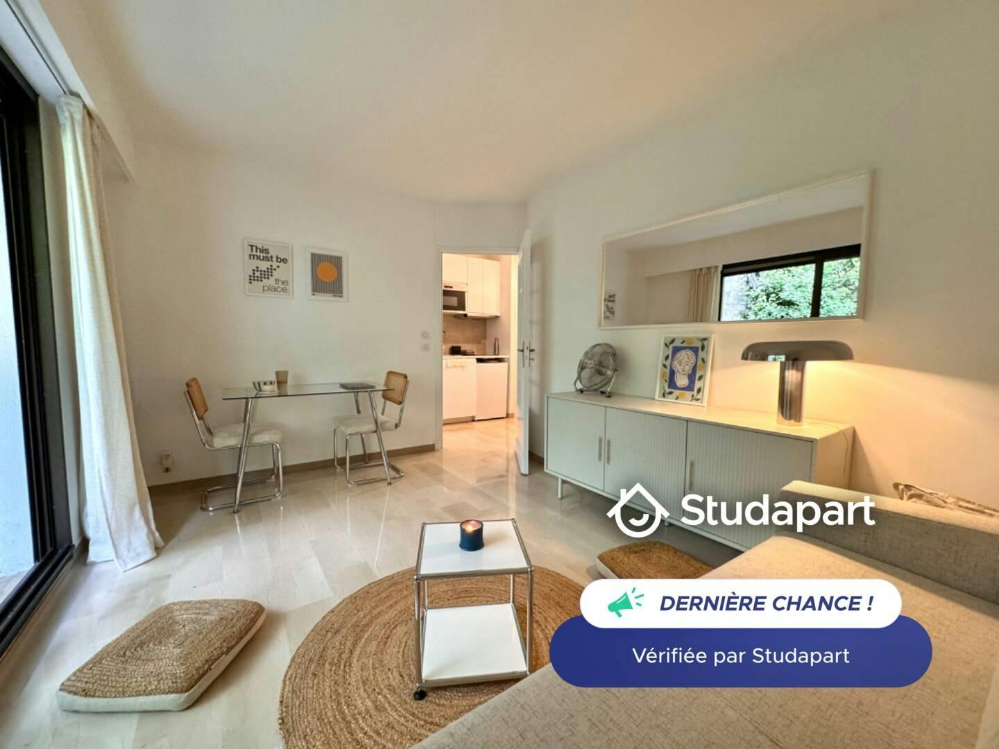 Apartment for rent for €950 per month in Nice, Avenue du Mont Alban