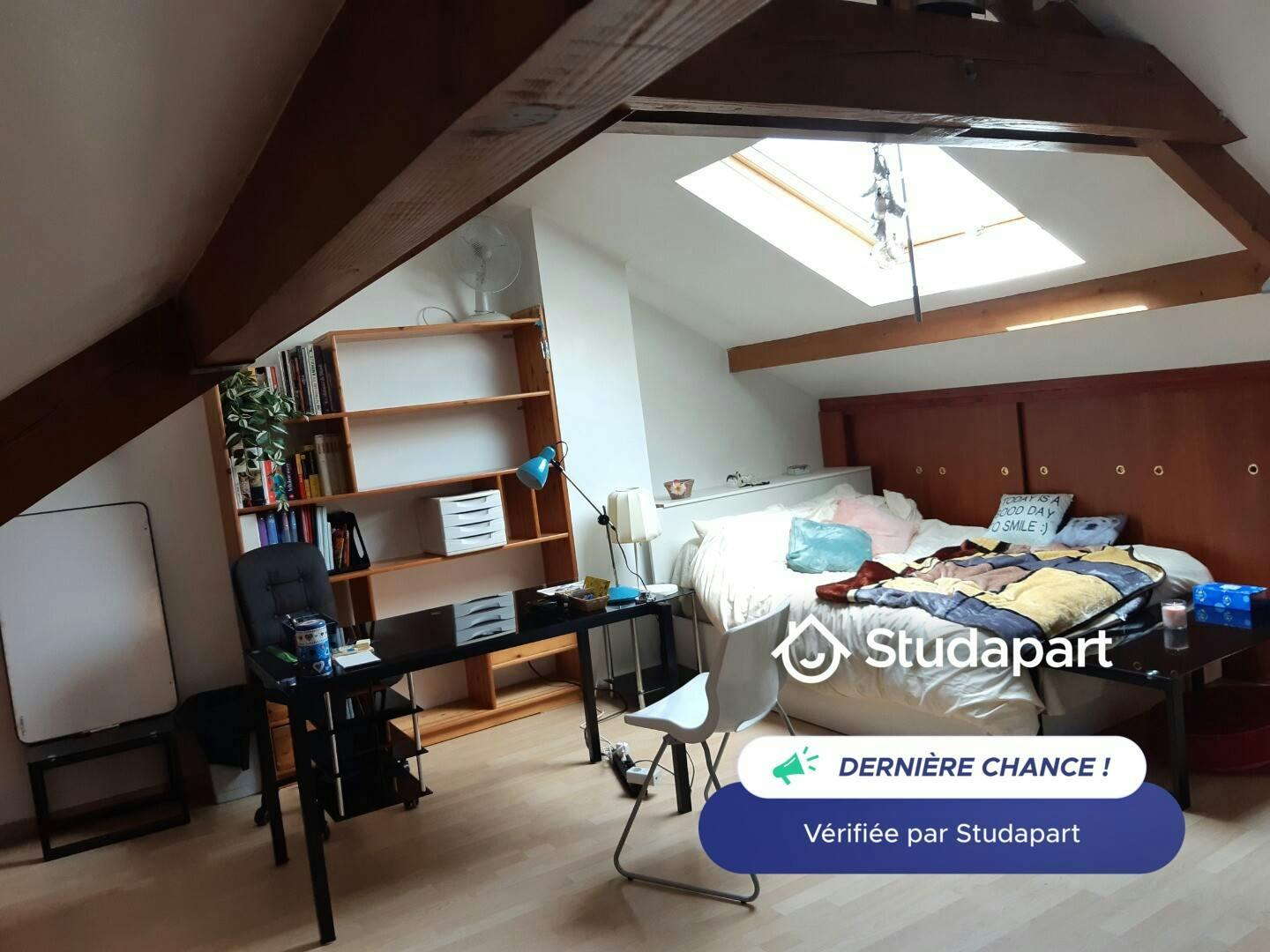 私人房间 正在以 €700 的月租出租，其位于 Drancy, Rue Maurice Lachâtre